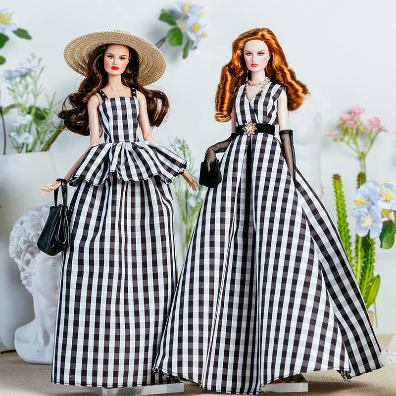 Vintage Fashion Toys - Costume de vêtements de poupée de