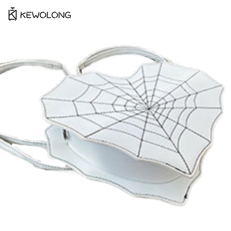 Sac à bandoulière gothique en  - French Vintage Fashion avis et prix