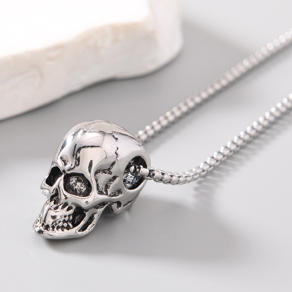 Collier de crâne en alliage Vi - Vintage Fashion Ideas avis et prix