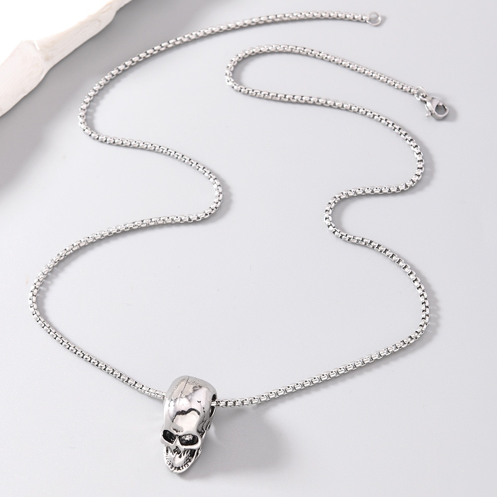 Collier de crâne en alliage Vi - Vintage Fashion Ideas avis et prix