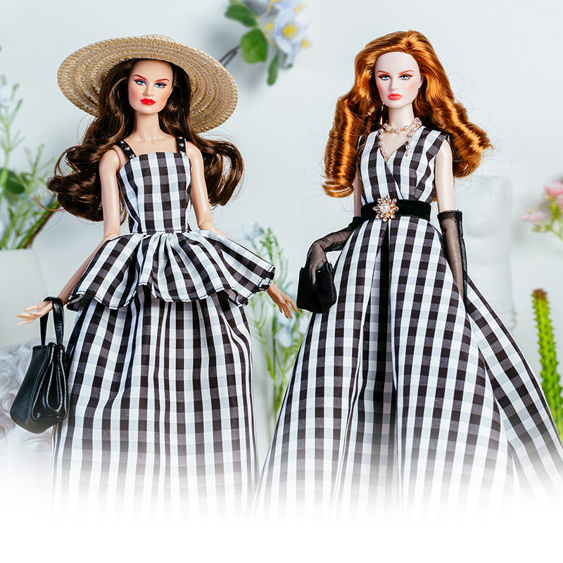 Costume de vêtements de poupée - Vintage Fashion Toys avis et prix