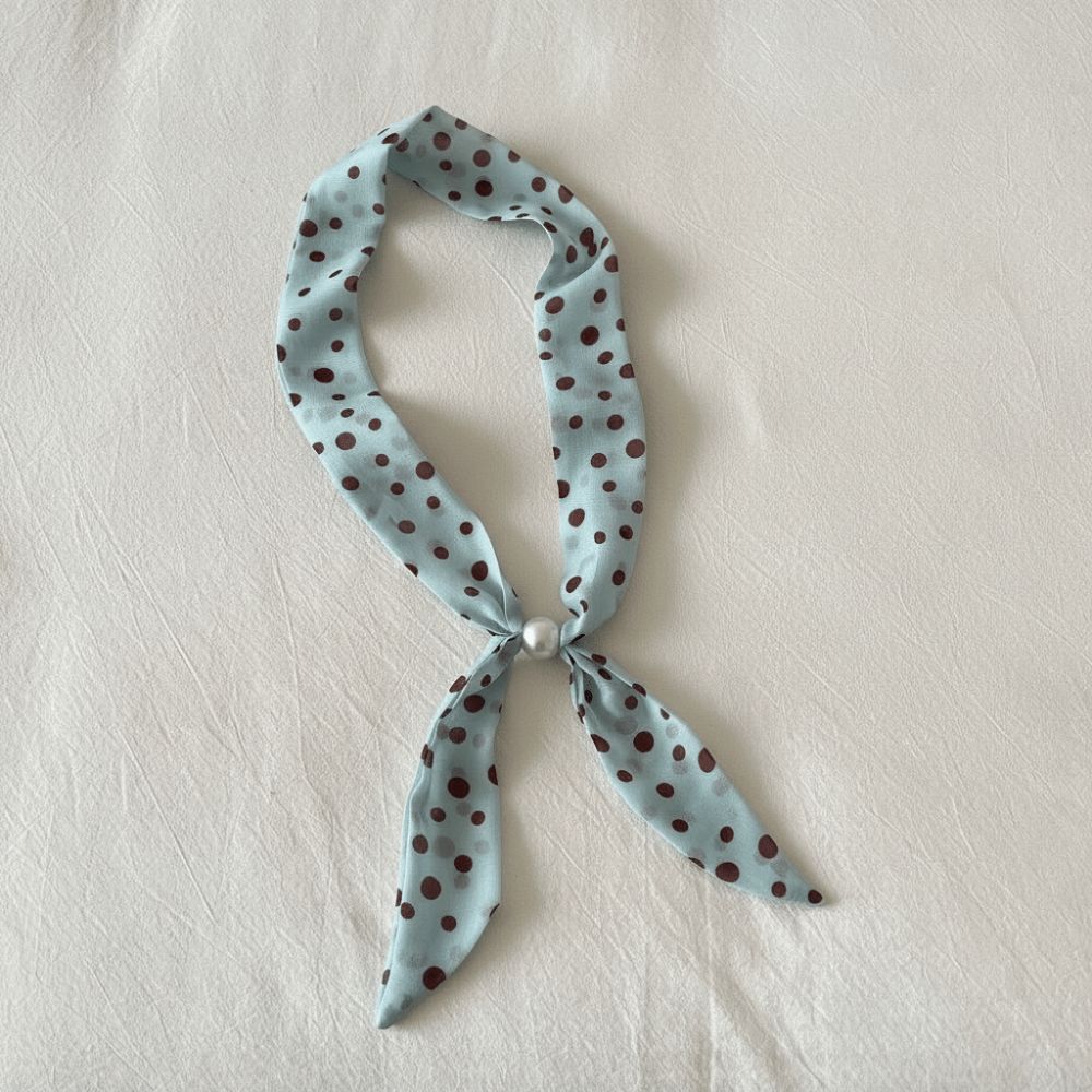 Nouveau Foulard Vintage Fin à  - French Vintage Fashion avis et prix